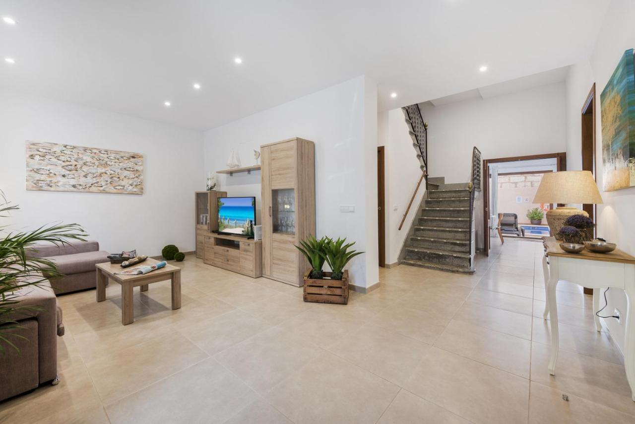 Sa Placeta New Reformed Large Town House With Pool